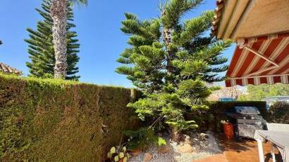 Återförsäljning - Villa -
Torrevieja - Los Altos