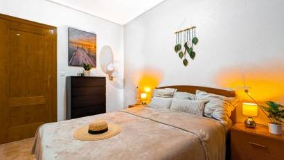 Återförsäljning - Apartment -
Torrevieja - Parque las naciones