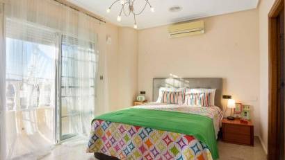 Resale - Detached villa -
Orihuela Costa - Los Almendros-La Florida