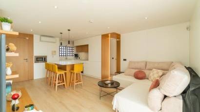 Resale - Apartment -
Guardamar del Segura - Puerto Deportivo