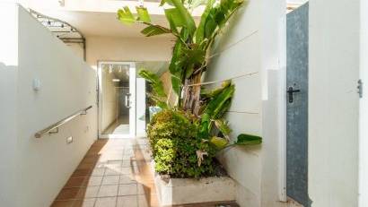 Resale - Apartment -
Guardamar del Segura - Puerto Deportivo