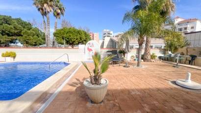 Återförsäljning - Apartment -
Torrevieja - La Mata