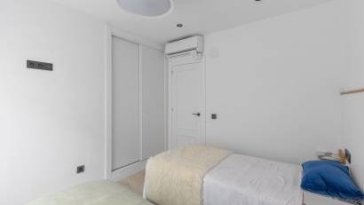 Reventa - Apartment -
Los Montesinos