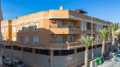 Reventa - Apartment -
Los Montesinos