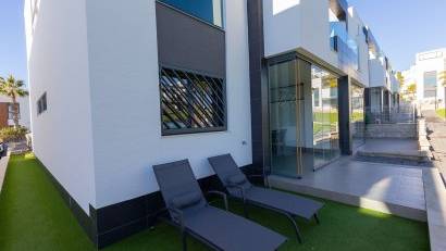 Återförsäljning - Apartment -
Punta Prima