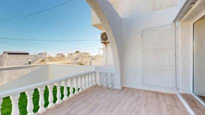 Återförsäljning - Bungalow -
Orihuela Costa - Villamartín