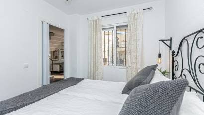 Återförsäljning - Radhus -
Torrevieja - Torretas