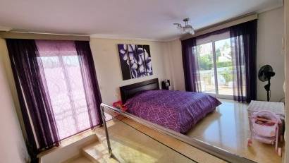 Återförsäljning - Villa -
Torrevieja - La Mata