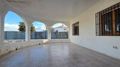 Återförsäljning - Villa -
Torrevieja - El Chaparal