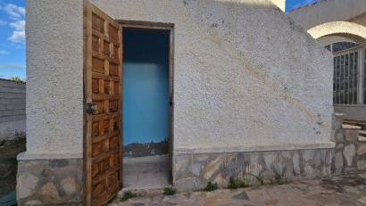 Återförsäljning - Villa -
Torrevieja - El Chaparal