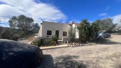 Återförsäljning - Finca -
Torremendo