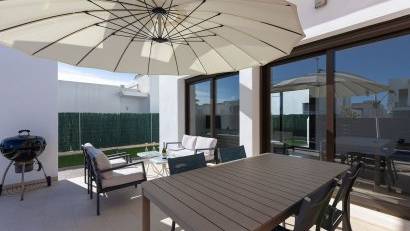 Återförsäljning - Villa -
Orihuela Costa - Vistabella Golf