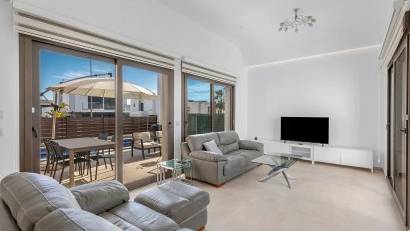 Återförsäljning - Villa -
Orihuela Costa - Vistabella Golf