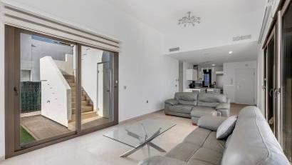 Återförsäljning - Villa -
Orihuela Costa - Vistabella Golf