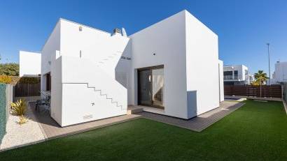 Återförsäljning - Villa -
Orihuela Costa - Vistabella Golf