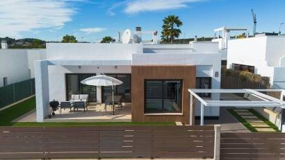 Återförsäljning - Villa -
Orihuela Costa - Vistabella Golf