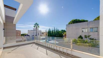 Återförsäljning - Villa -
Torrevieja - Los Balcones