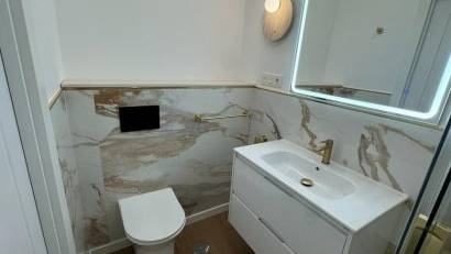 Återförsäljning - Apartment -
Torrevieja - Punta prima