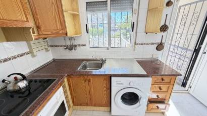 Resale - Townhouse -
La Florida