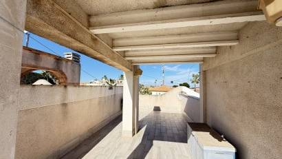 Resale - Townhouse -
La Florida