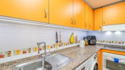 Återförsäljning - Apartment -
Torrevieja - Centro