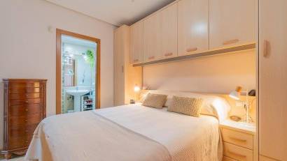 Återförsäljning - Apartment -
Torrevieja - Centro