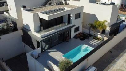 Reventa - Villa -
Algorfa