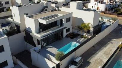 Reventa - Villa -
Algorfa