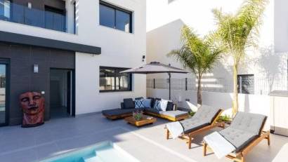 Reventa - Villa -
Algorfa