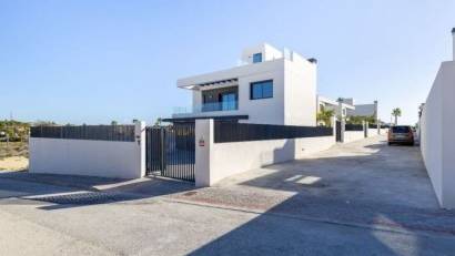 Reventa - Villa -
Algorfa