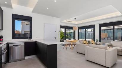 Återförsäljning - Semi detached -
San Fulgencio - La Marina