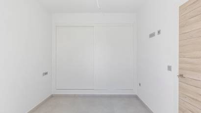 Återförsäljning - Villa -
Orihuela - Orihuela Costa