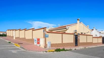 Återförsäljning - Villa -
Ciudad quesada - Ciudad Quesada - Doña Pepa