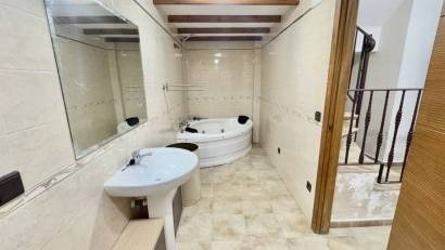 Återförsäljning - Radhus -
Guardamar del Segura - Urbanizaciones