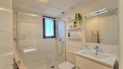 Återförsäljning - Apartment / Flat * -
Orihuela Costa * - Villamartín *