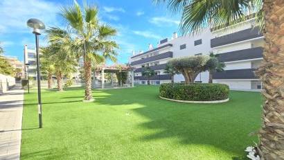 Återförsäljning - Apartment / Flat * -
Orihuela Costa * - Villamartín *