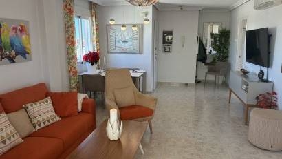 Återförsäljning - Apartment -
Orihuela Costa - Los Dolses