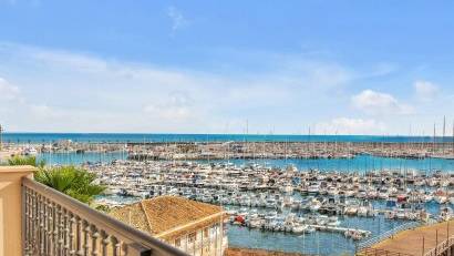 Återförsäljning - Apartment -
Torrevieja - Paseo maritimo