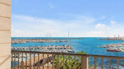 Återförsäljning - Apartment -
Torrevieja - Paseo maritimo