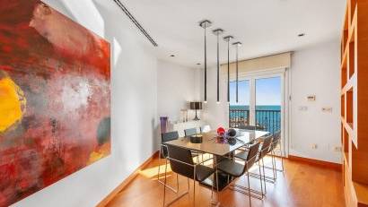 Återförsäljning - Apartment -
Torrevieja - Paseo maritimo