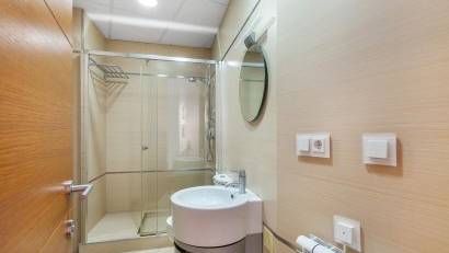 Återförsäljning - Apartment -
Torrevieja - Paseo maritimo