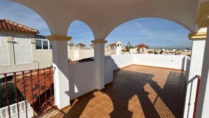 Återförsäljning - Villa -
Algorfa