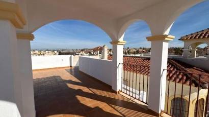 Återförsäljning - Villa -
Algorfa