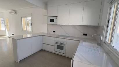 Återförsäljning - Villa -
Algorfa