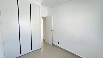 Återförsäljning - Villa -
Algorfa