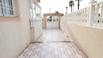 Återförsäljning - Semi detached -
Torrevieja - El limonar