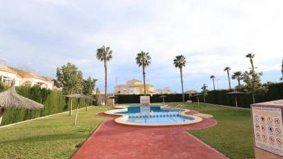 Återförsäljning - Semi detached -
Torrevieja - El limonar