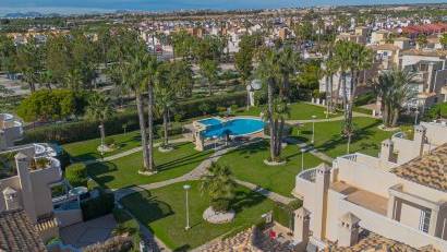 Reventa - Villa -
Guardamar del Segura - El Raso