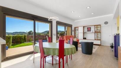 Resale - Villa -
Vistabella Golf