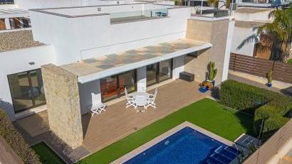 Resale - Villa -
Vistabella Golf